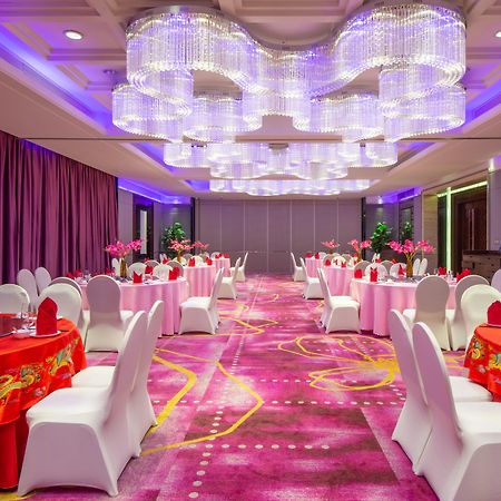 Xcellent Shifu Hotel Canton Esterno foto