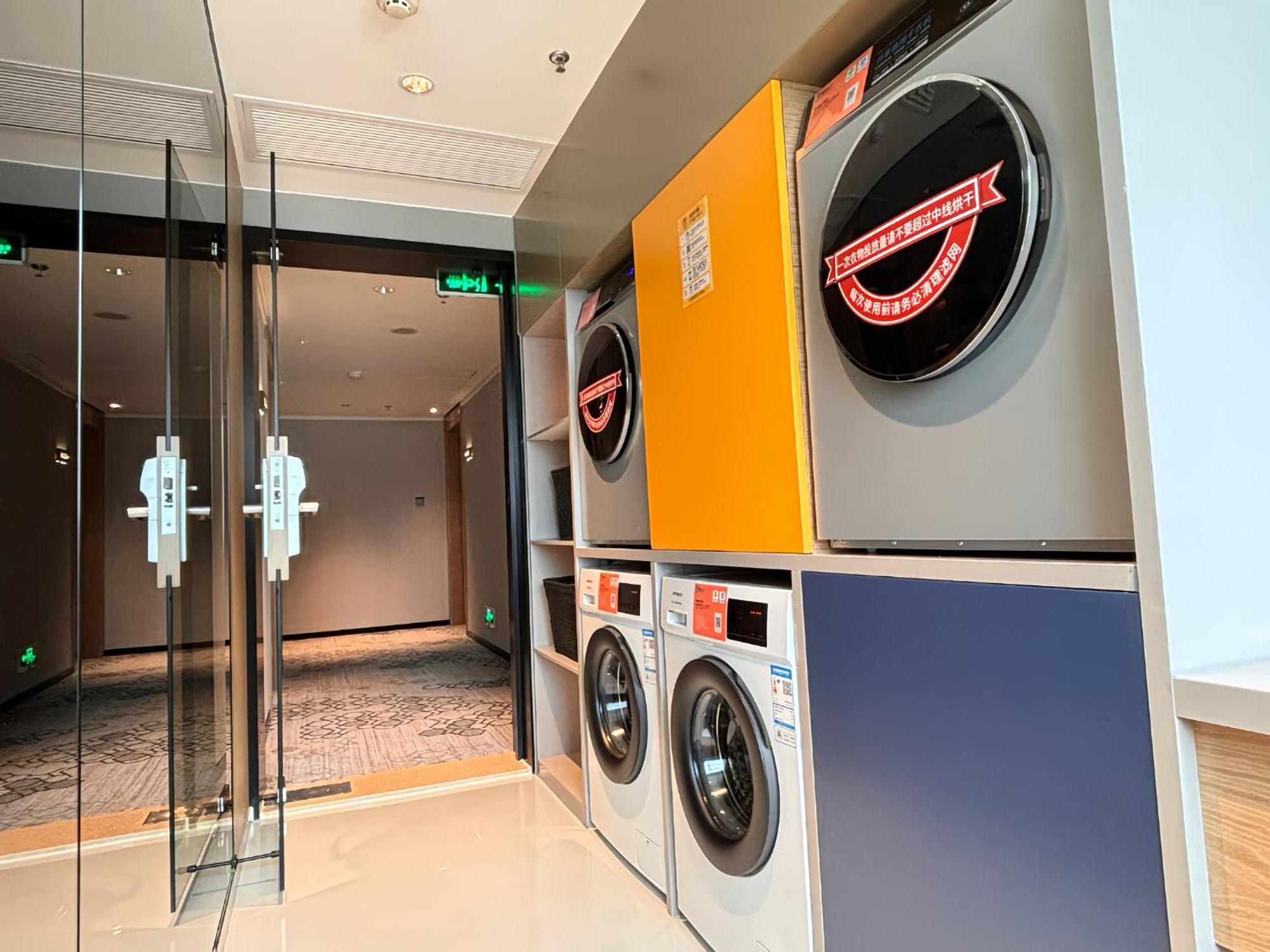 Xcellent Shifu Hotel Canton Esterno foto