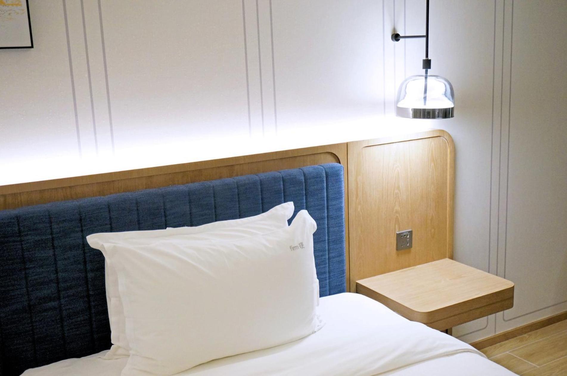 Xcellent Shifu Hotel Canton Esterno foto